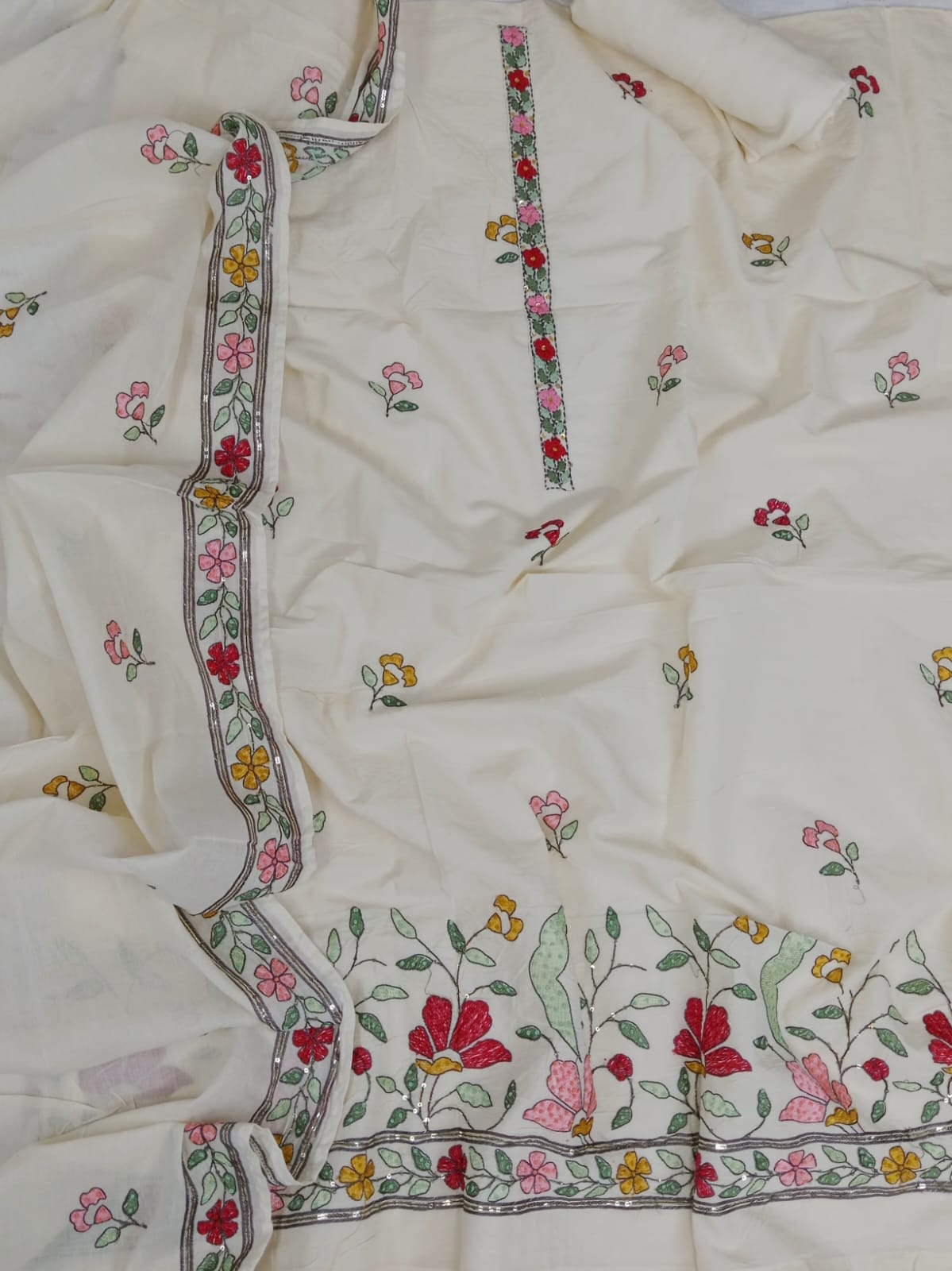 SHAFAQ-Unstitched Mul-Cotton Suit Set