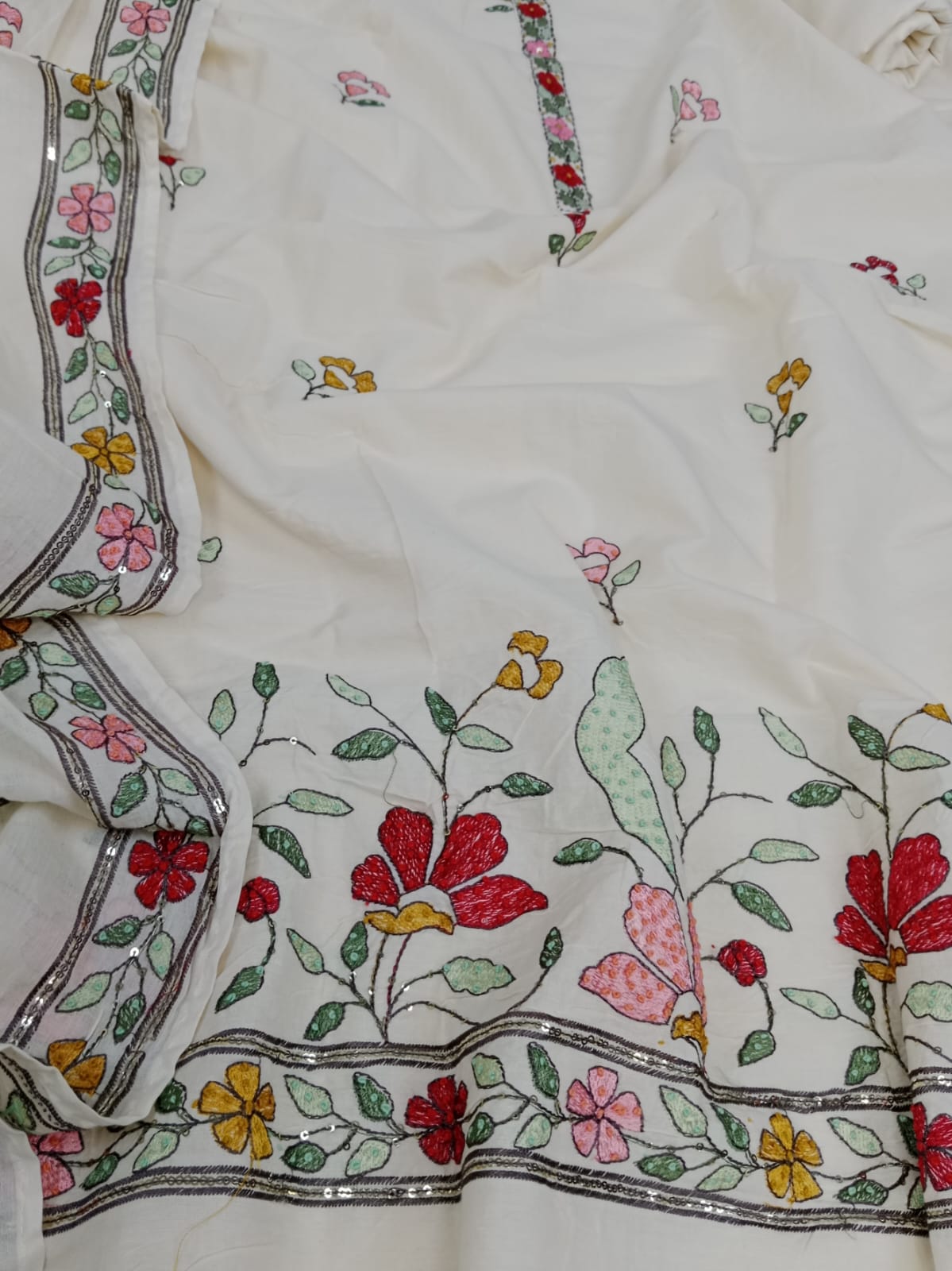 SHAFAQ-Unstitched Mul-Cotton Suit Set