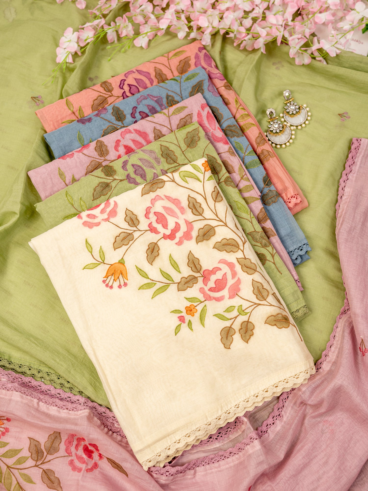 GULAAB-Unstitched Mul-Chanderi Suit Set