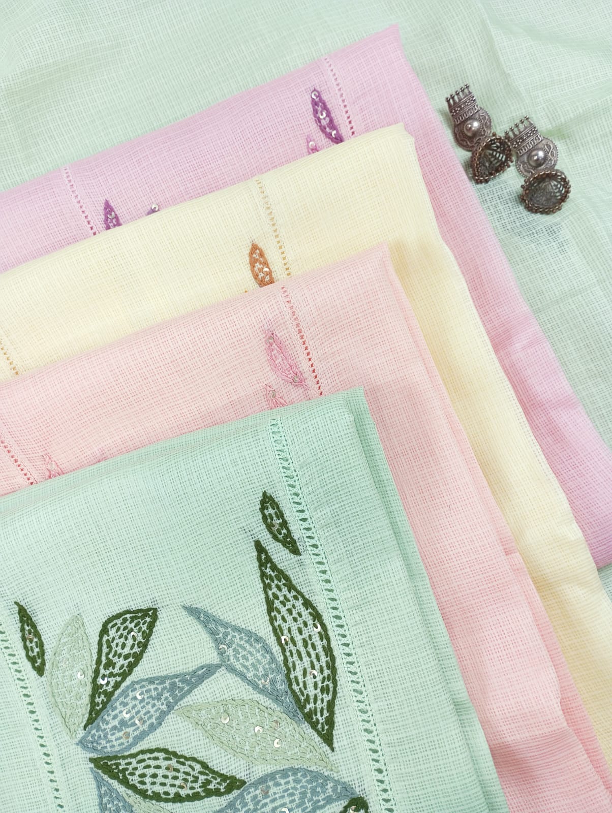 GUL-Unstitched Kota Suit Set