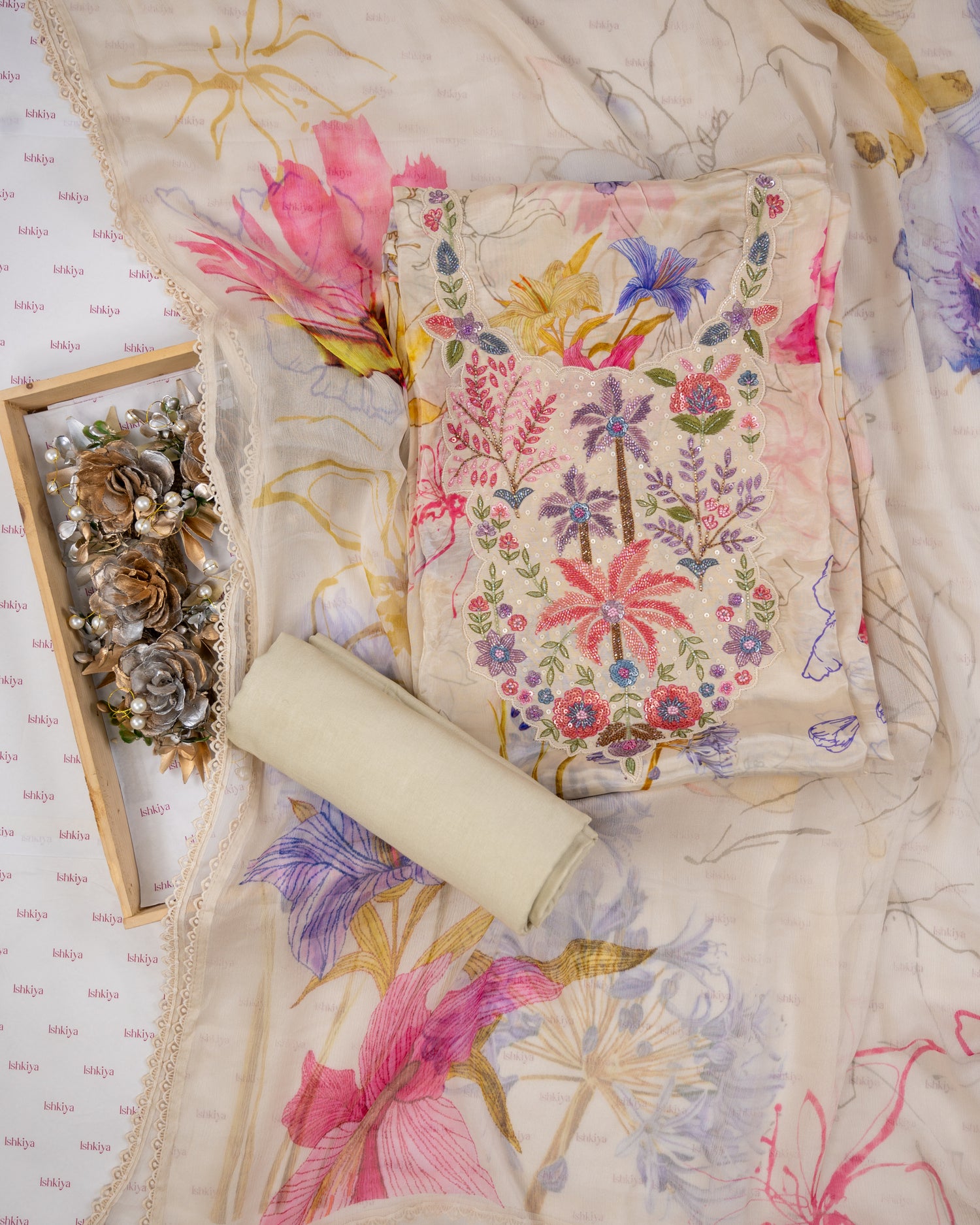 SARSABZ-Unstitched Chinon Silk Suit Set