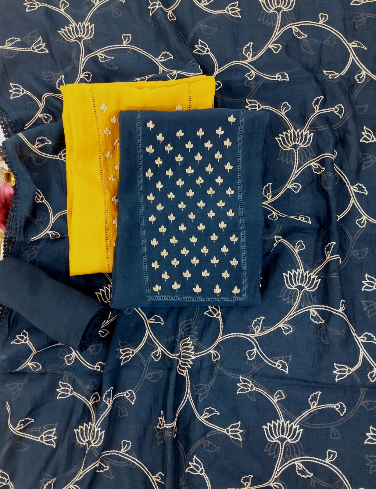 AAGAN-Unstiched Mul-Chanderi Suit set