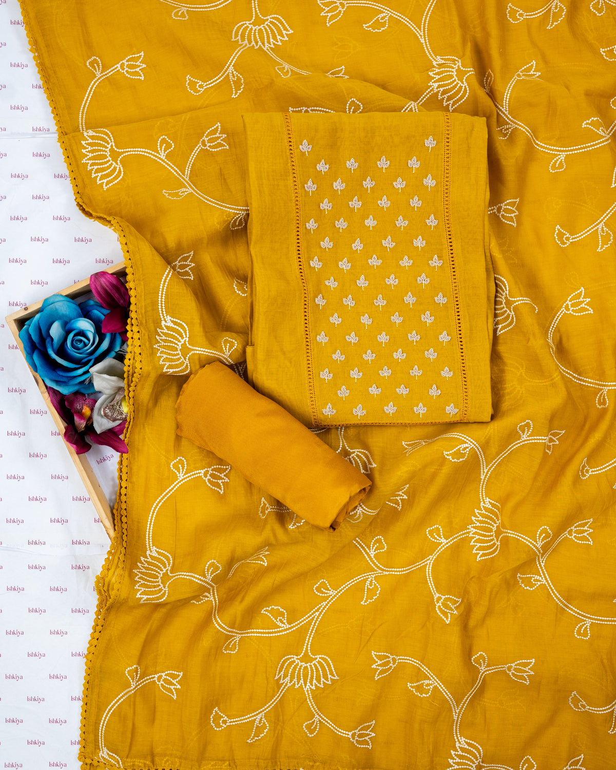 AAGAN-Unstiched Mul-Chanderi Suit set