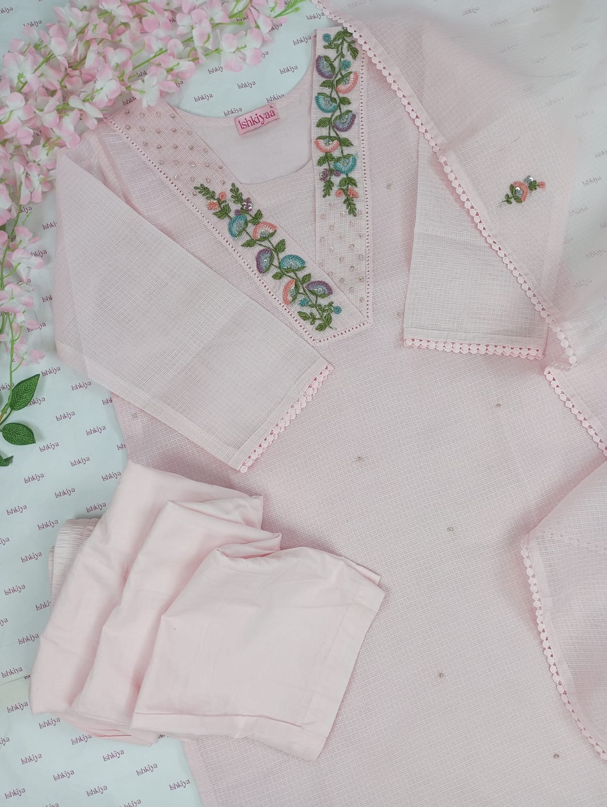 AYNAA-Stitched Kota Suit Set