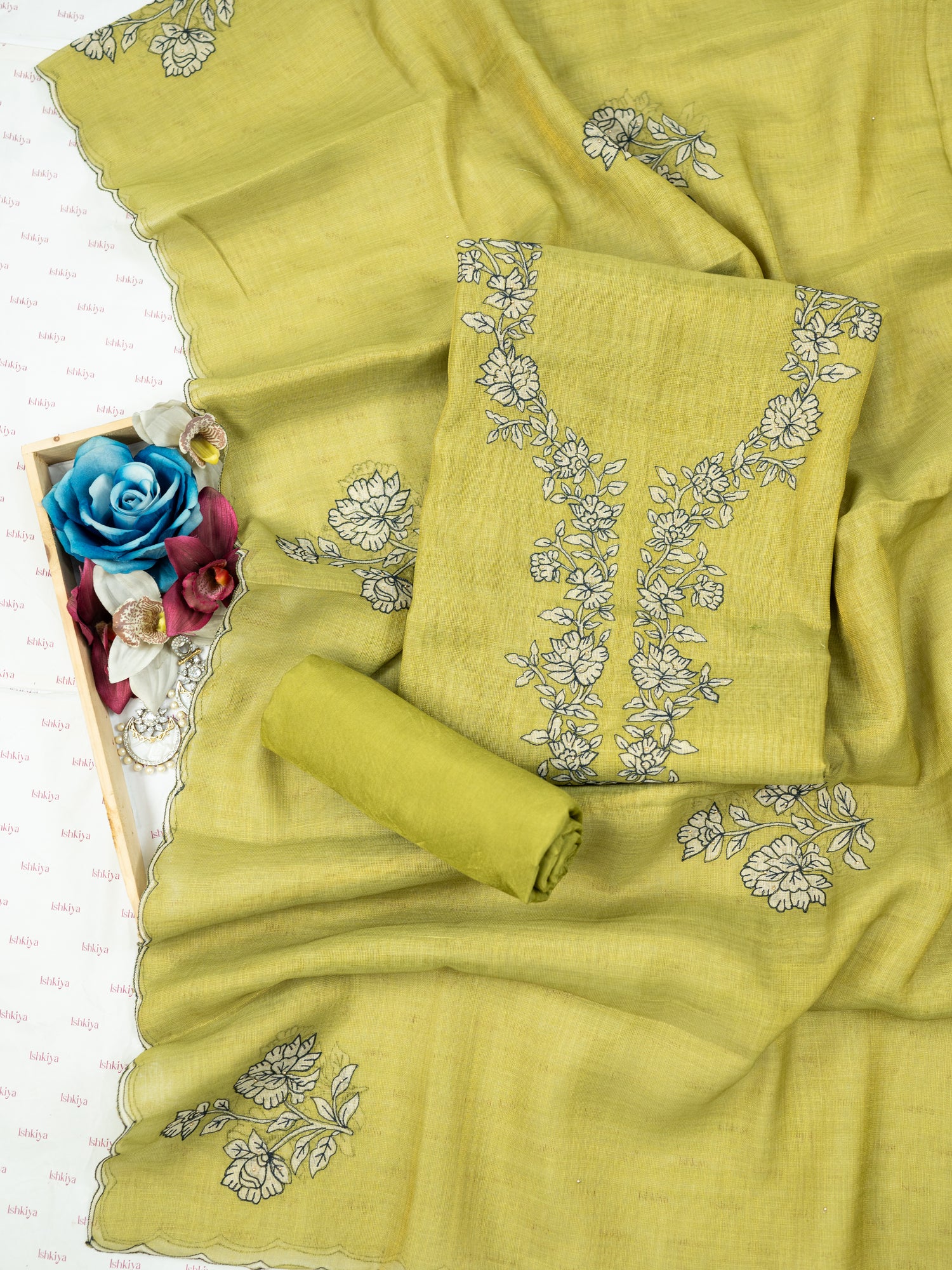 ZOYA-Unstitched Linen Tissue Suit Set