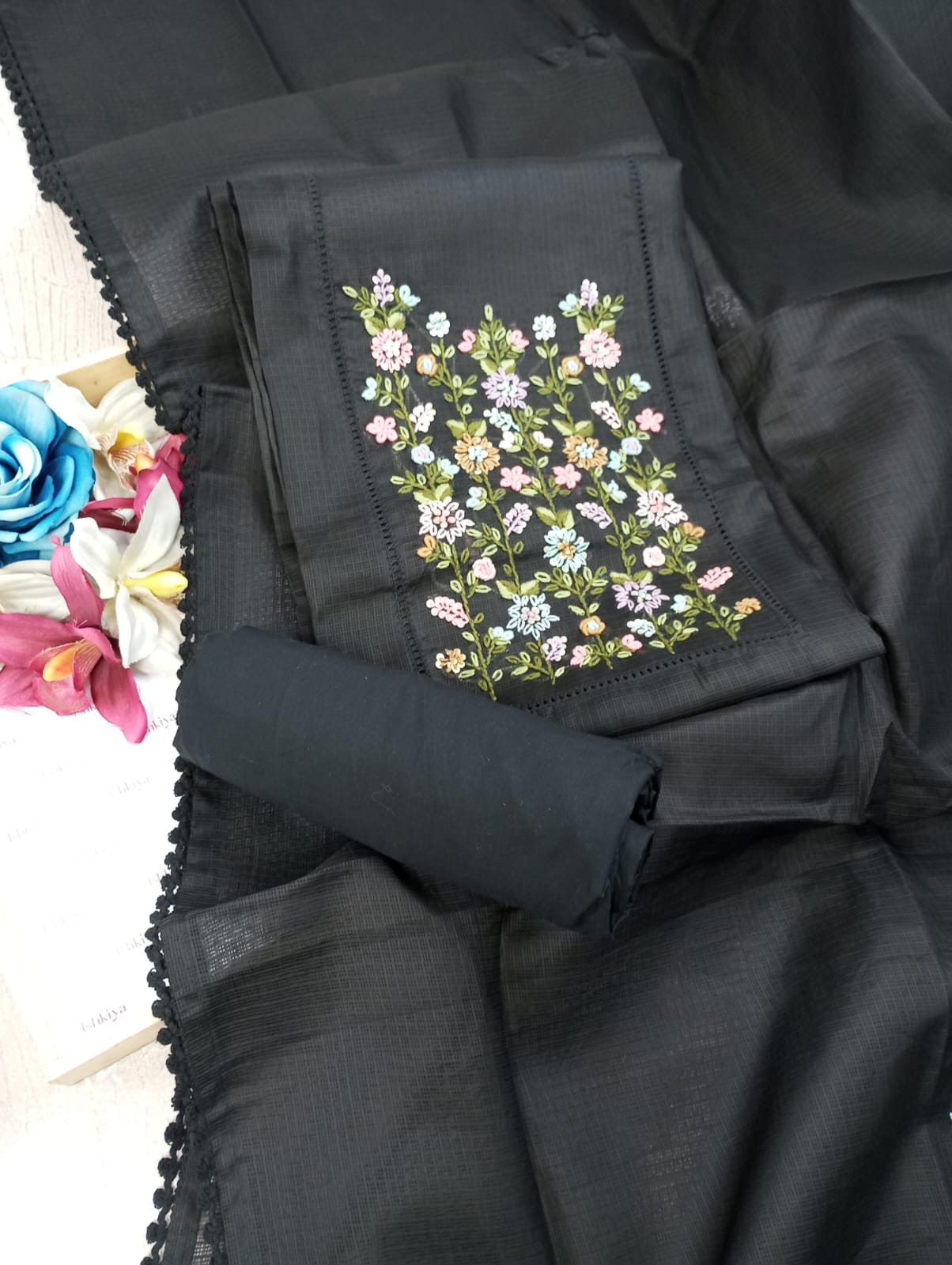 HANS-Unstitched Kota Suit Set