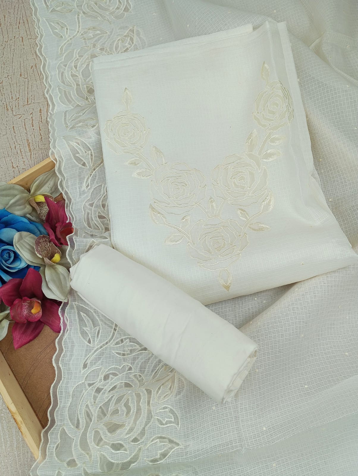 ROSE ELEGANCE