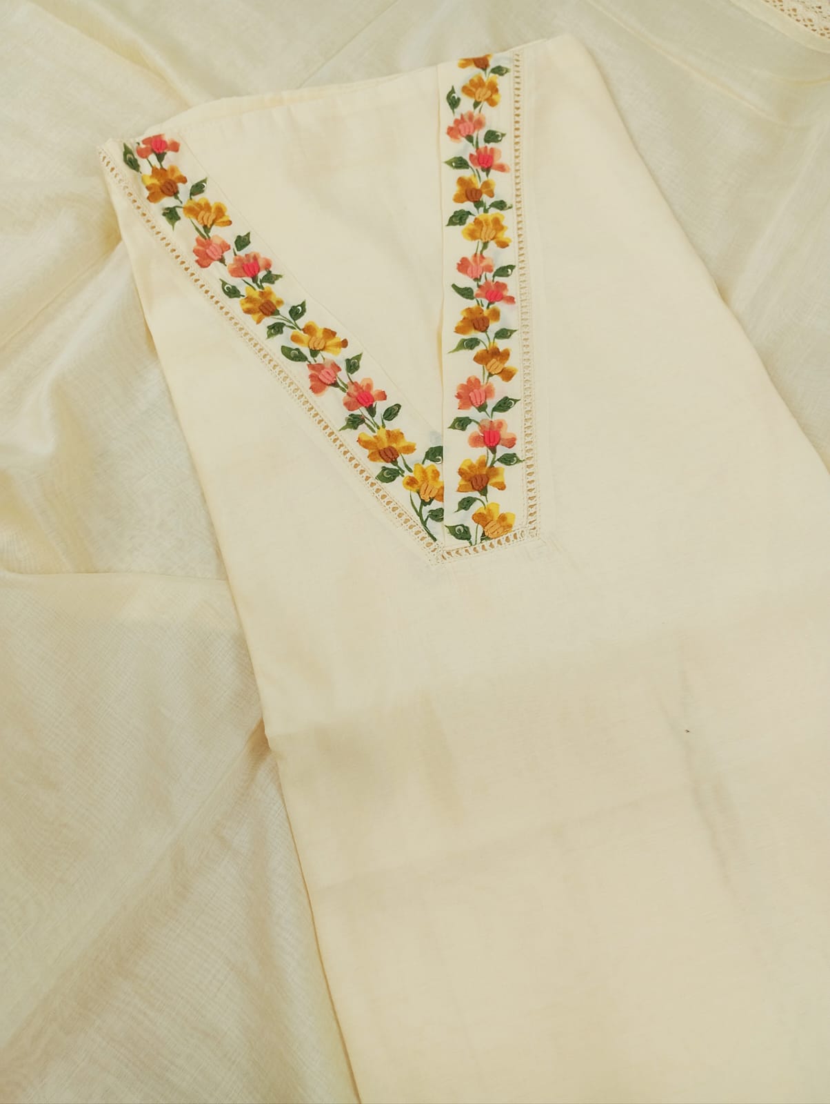 DILKASH-Unstitched Mul-Chanderi Suit Set