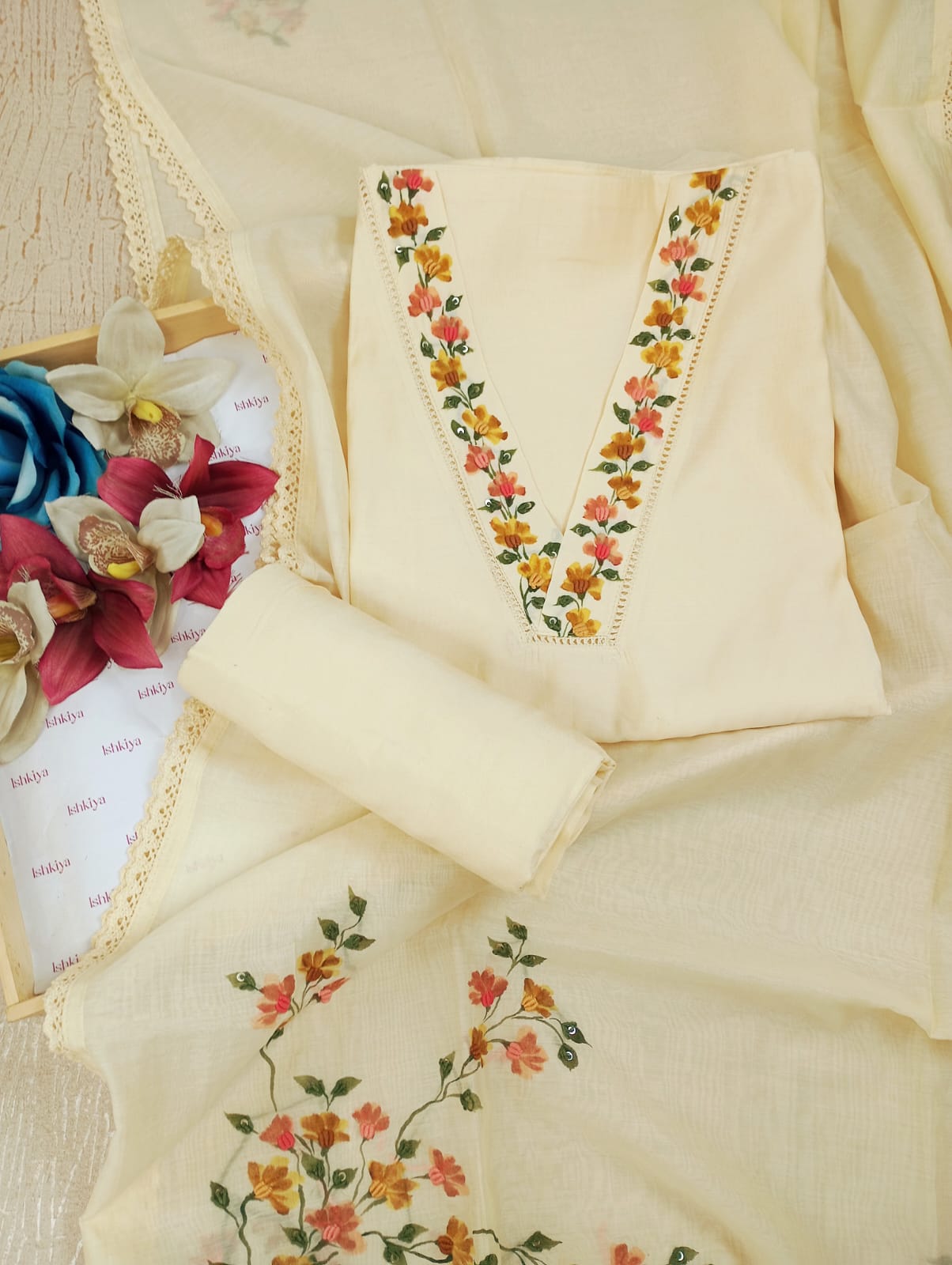 DILKASH-Unstitched Mul-Chanderi Suit Set