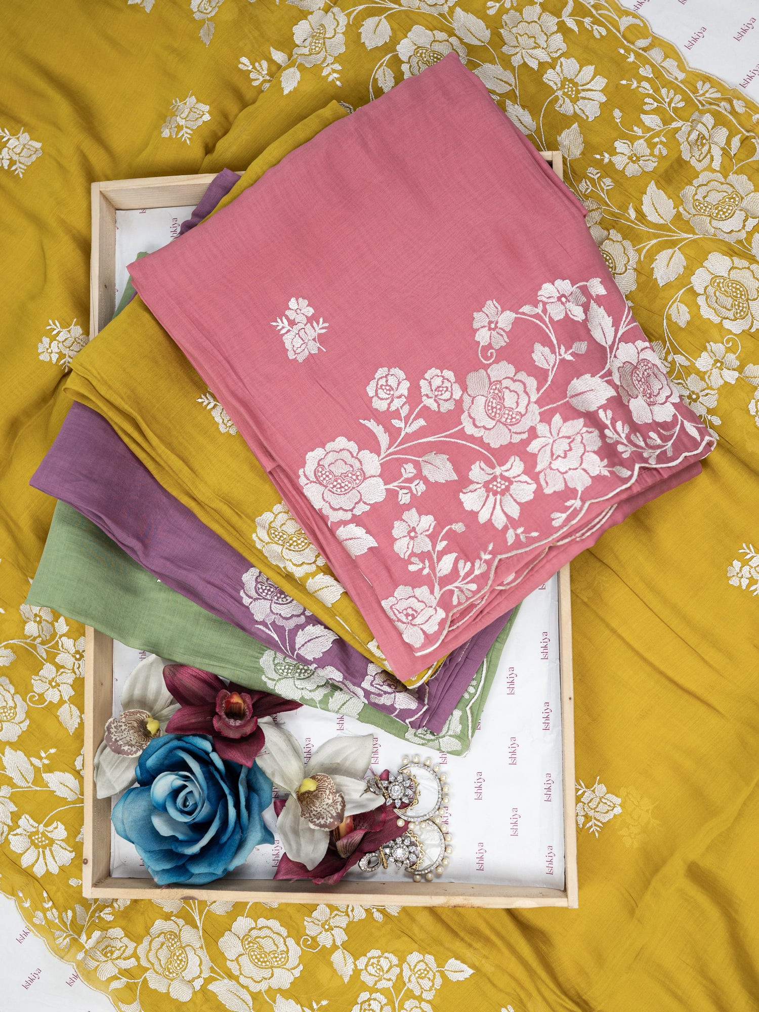 HEER-Unstitched Mul-Chanderi Suit Set