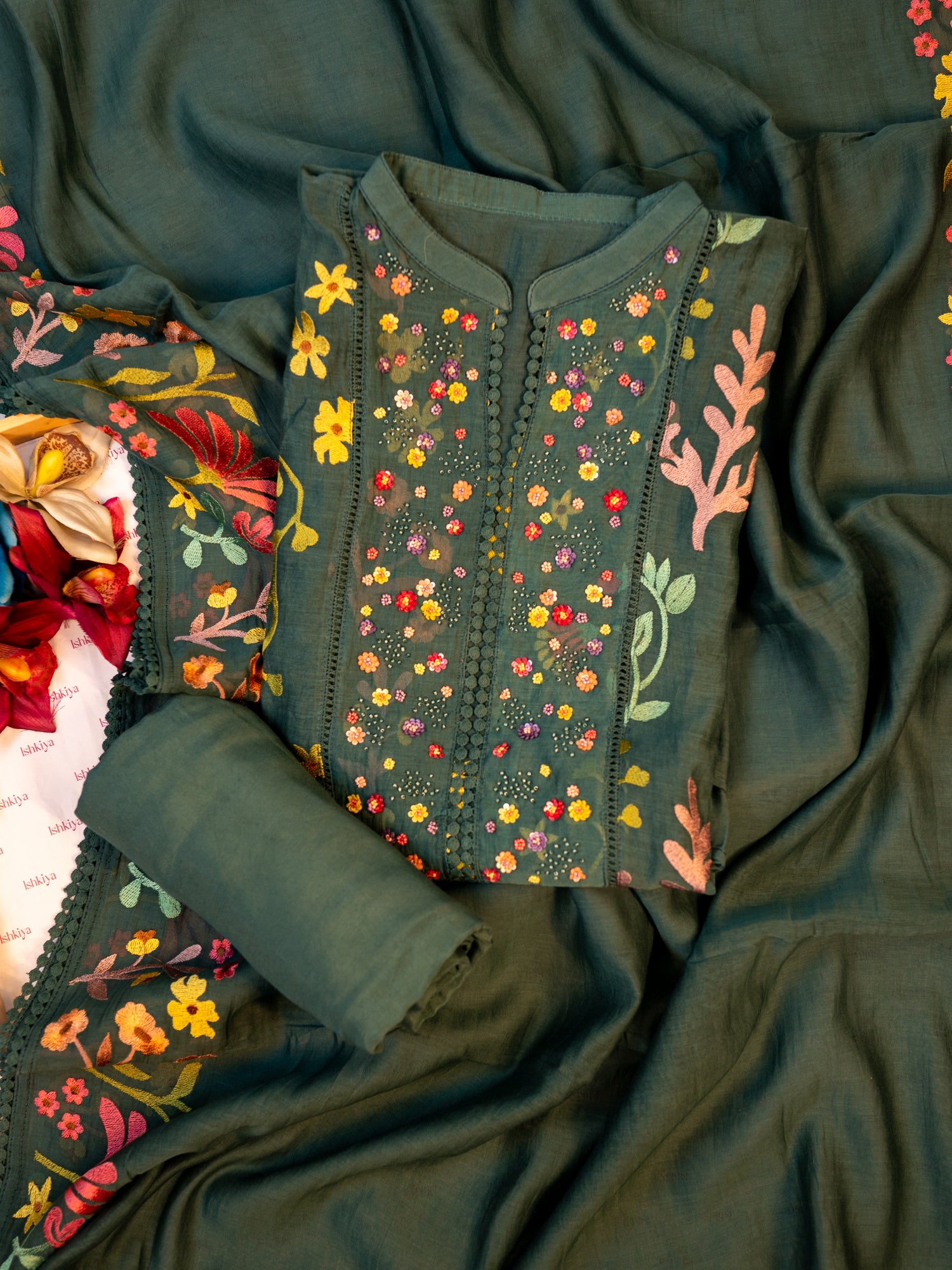 PARIZAAD-Unstitched Mul-Chanderi Suit Set