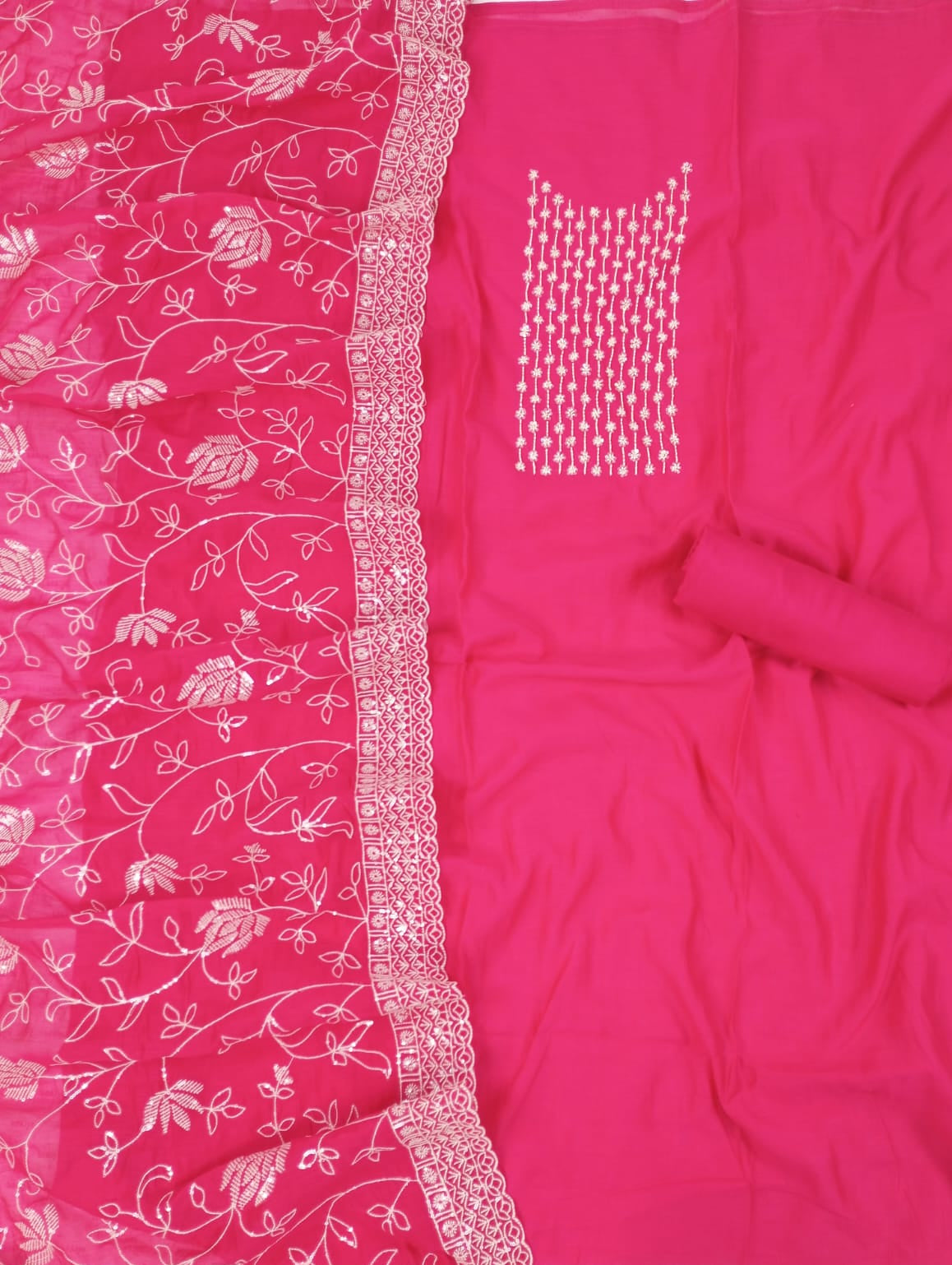 DASTAN-Unstiched Mul-Chanderi Suit set